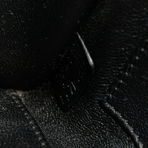 CELINE Black Leather Shoulder Bag - Picture 12 of 13